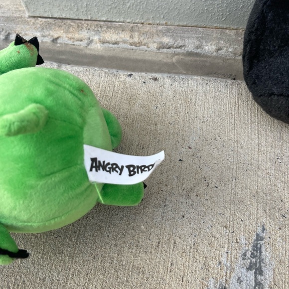 Angry birds character plushy Green and Black - Picture 4 of 6
